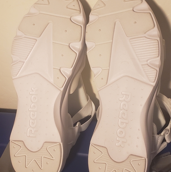 Reebok FURYLITE Sandals Size 11 - Picture 4 of 4